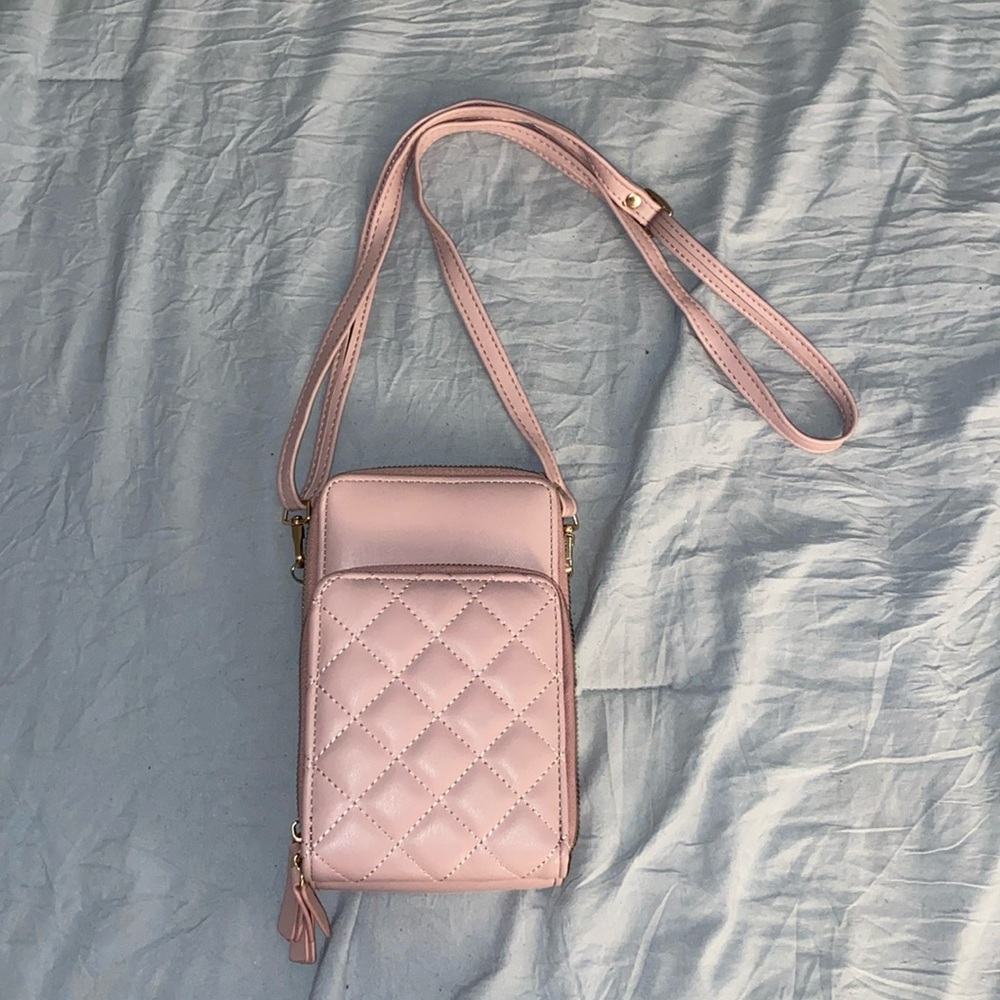 Women’s crossbody purse